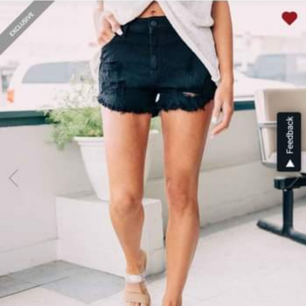 Willow & Root Cutt-off Shorts